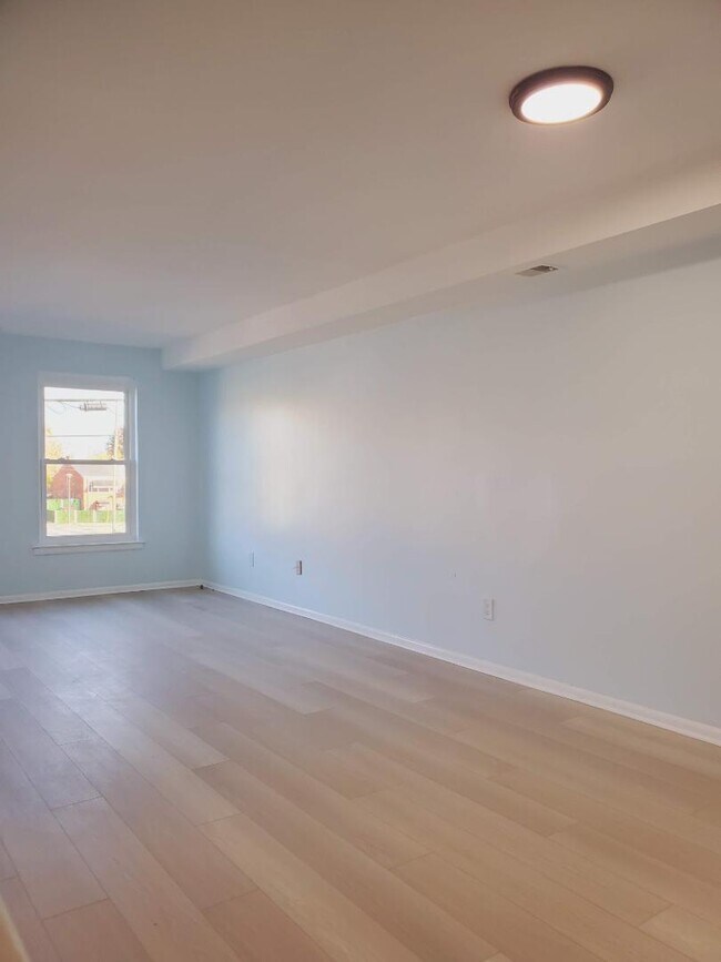 Foto del edificio - 2702 Island Ave