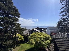 Building Photo - 13136 Marine Dr