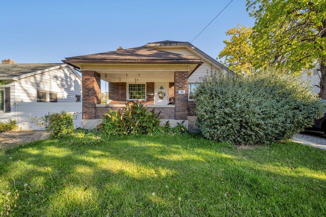 Photo - 90 W 7500 S House
