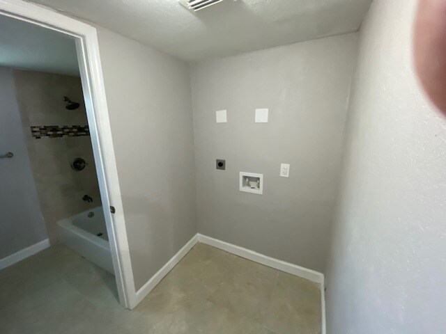 Building Photo - 7108 S Mascotte St