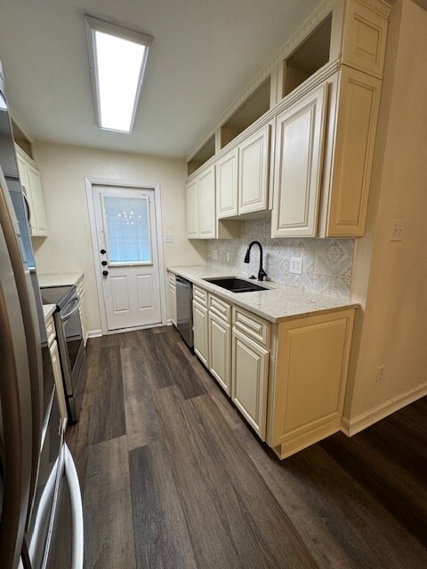 Foto del edificio - 2103 Eastwind St