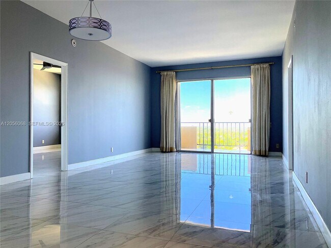 Foto del edificio - 2000 S Ocean Blvd