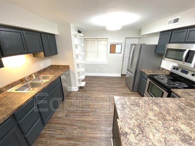 Foto del edificio - 154 Dorchester Ave