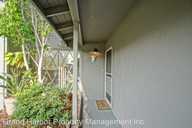Building Photo - 1213 Amethyst St