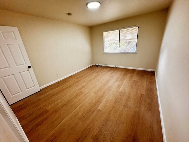 Foto del edificio - 718 Teresi Ct