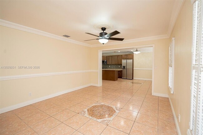 Foto del edificio - 5613 Pierce St