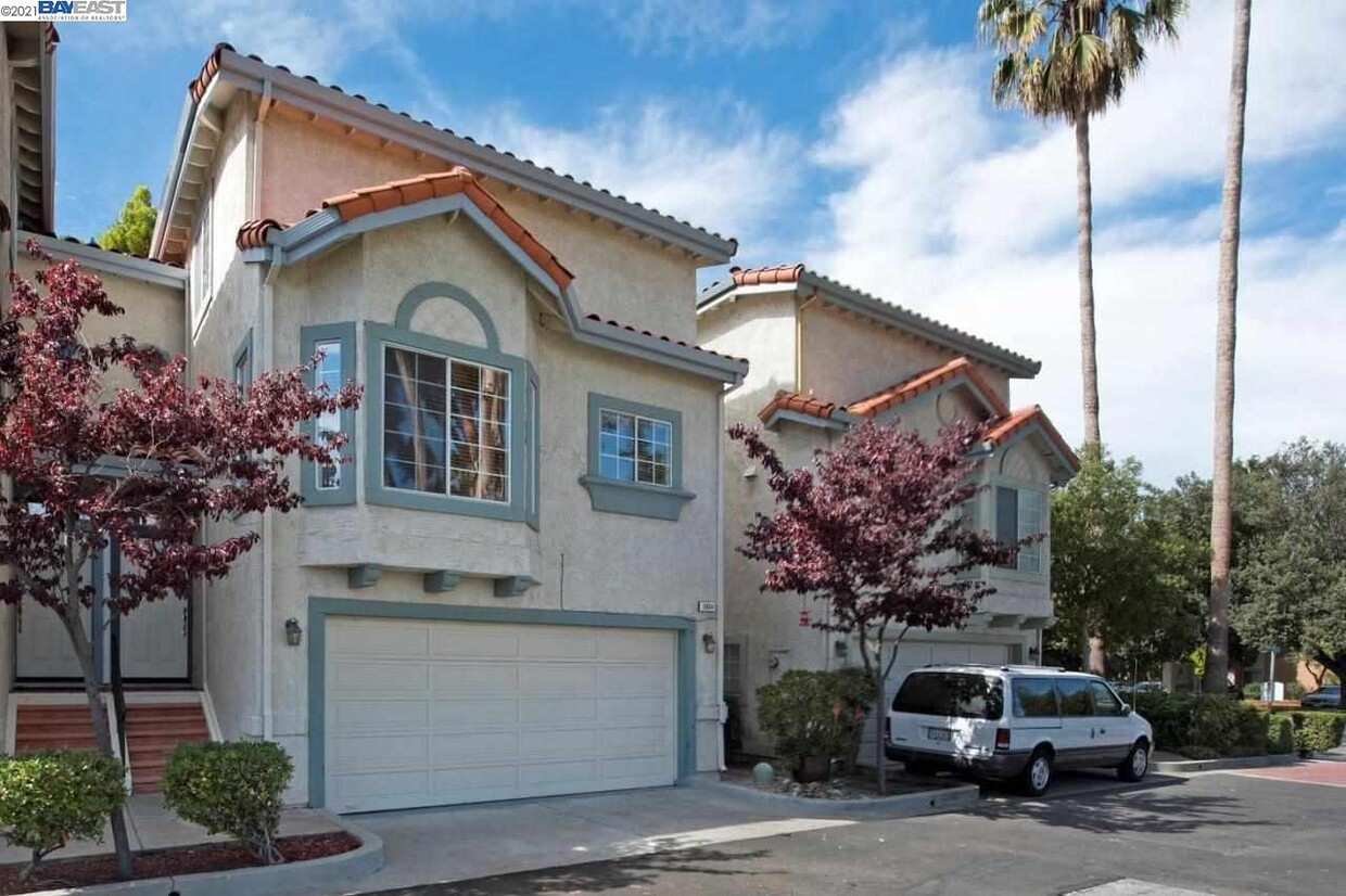 Primary Photo - 1804 Park Vista Cir