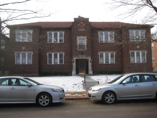 Building Photo - 7234 Amherst Ave
