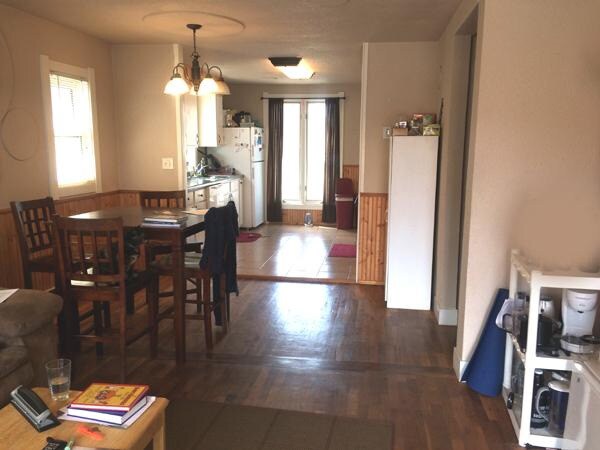 Foto del edificio - 1218 E Gibbon St
