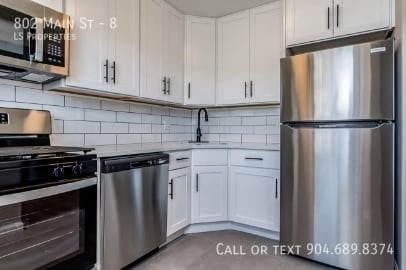 Foto del edificio - 802 Main St