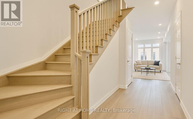 Building Photo - 80 Sagewood Ave
