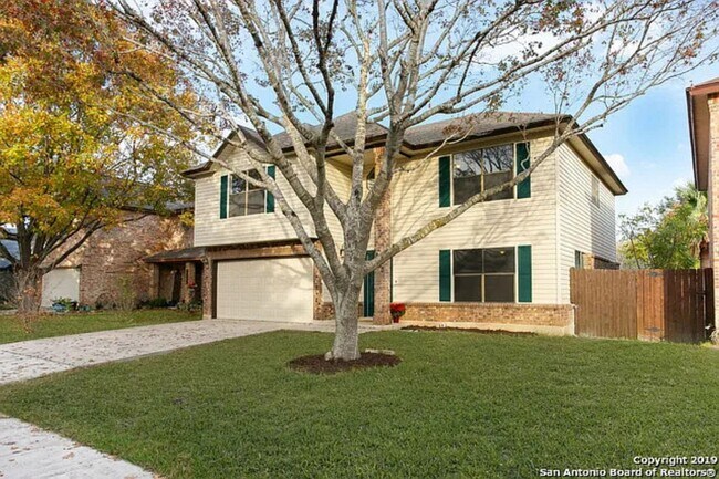 Building Photo - 13130 Regency Bend