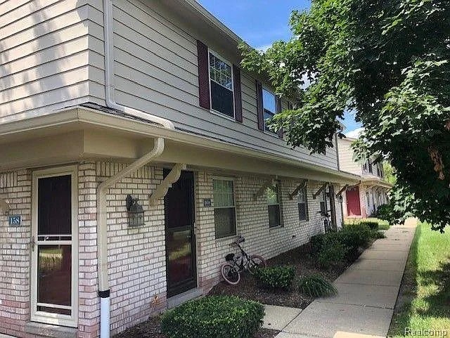 Primary Photo - 158 Princeton Dr