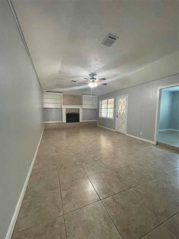 Foto del edificio - 9407 Spellman Rd