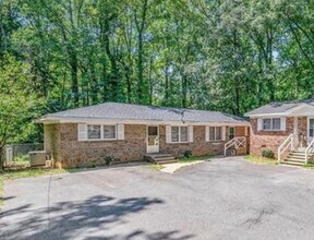 Building Photo - 340 E Jefferson St