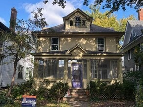 Building Photo - 1113 Lincoln Ave