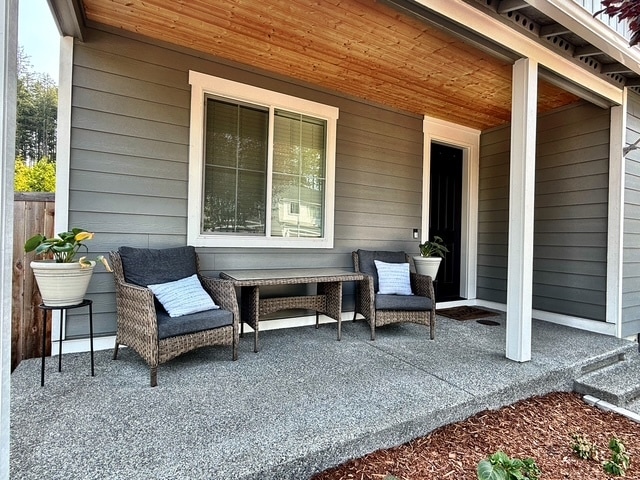 Building Photo - 740 SE Nordmann Lp