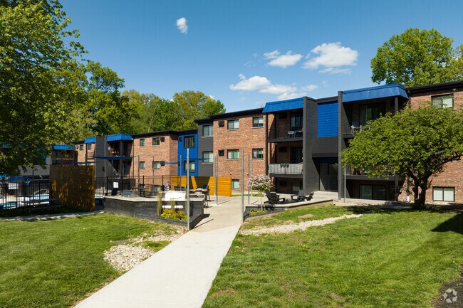 Foto del edificio - Blue Valley Flats