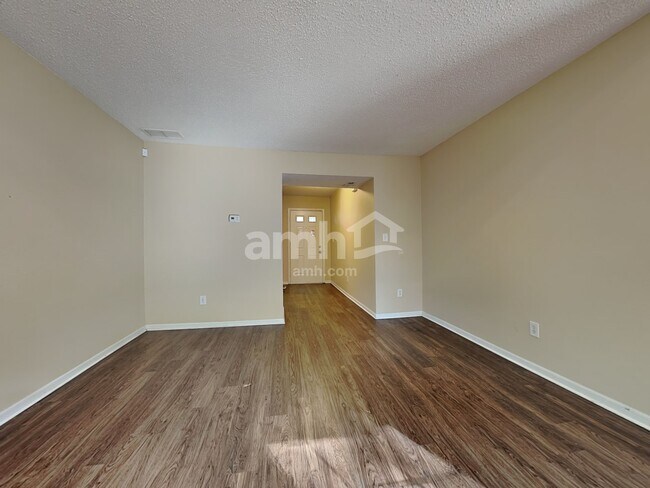 Foto del edificio - 5426 Alameda Rd