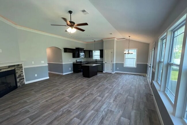 Foto del edificio - 1204 Mason Hill Way