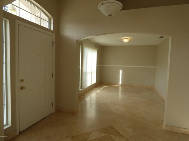 Foto del edificio - 1685 Aston Hall Ct