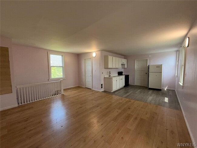 Building Photo - 769 19th St