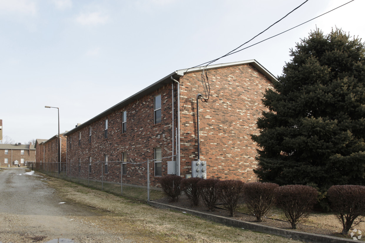 Building Photo - Watterson West Apartments