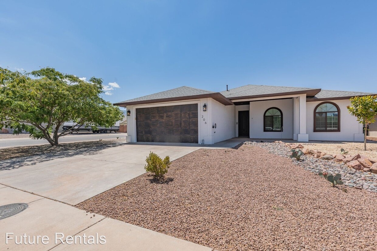 206 Ascot Parade, Alamogordo, NM 88310 House Rental in Alamogordo, NM
