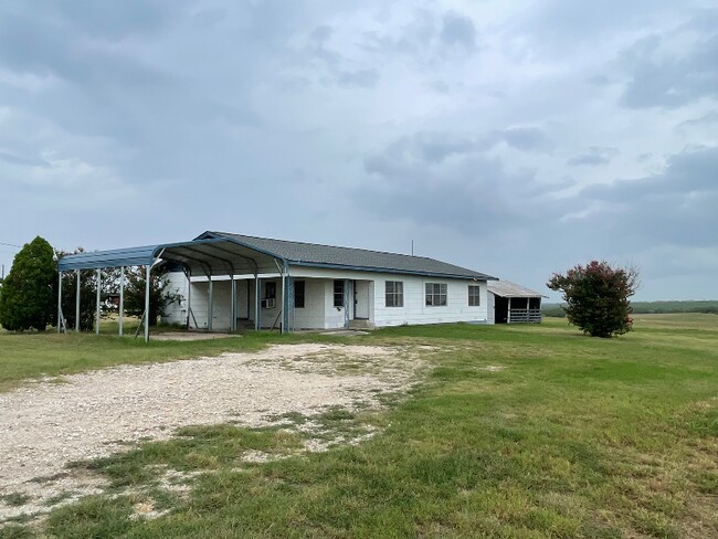 Foto del edificio - 725 Pioneer Rd