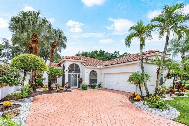 Primary Photo - 9756 Arbor View Dr S