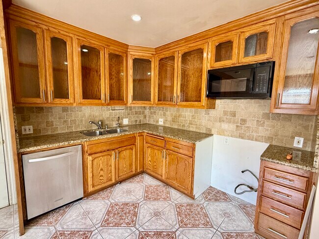 Building Photo - 11322 Covello St