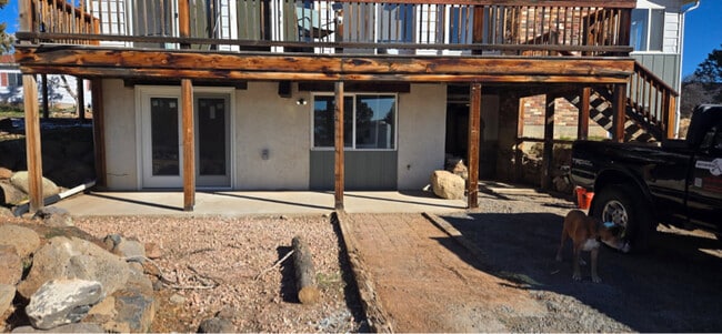 Building Photo - 18487 Surface Creek Rd