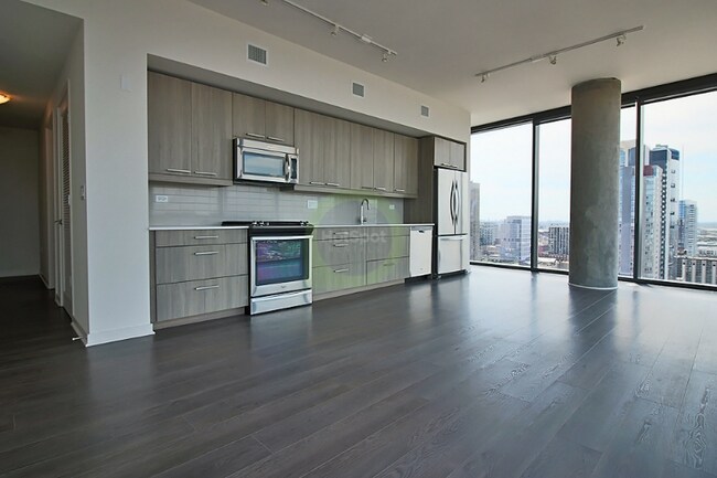Foto del edificio - 204 N Halsted St