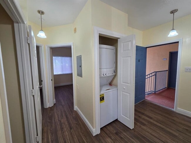 Building Photo - 515 Villa Del Sol Cir