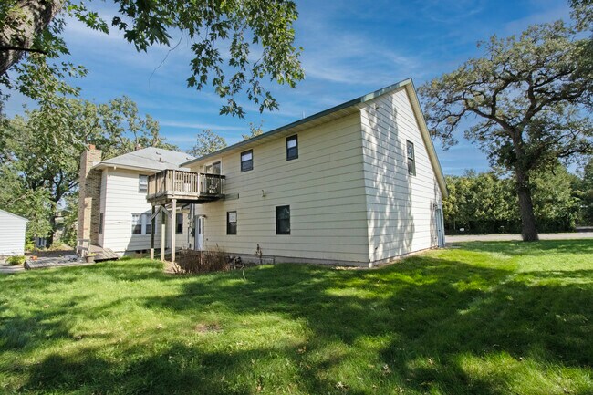 Foto del edificio - 1563 6th Ave N