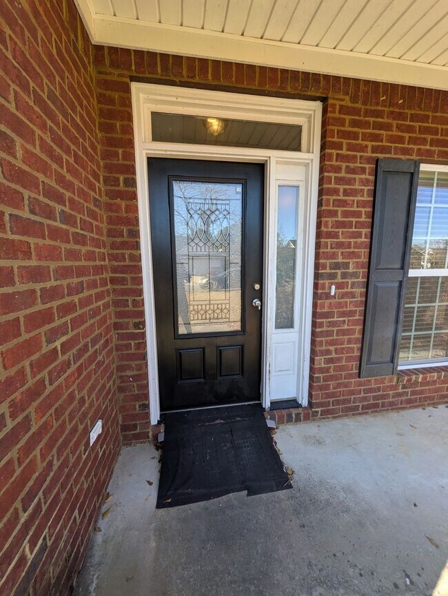 Building Photo - Cute home located in the heart of Valdosta!
