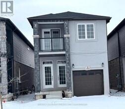 Building Photo - 263 Louise St.