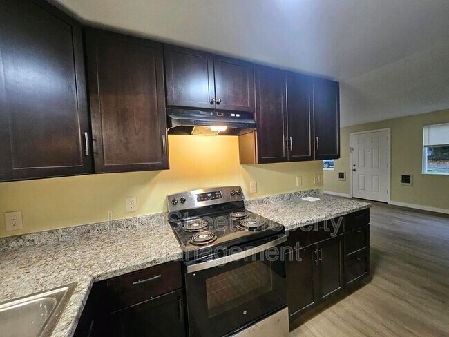 Foto del edificio - 17635 SW Blanton St