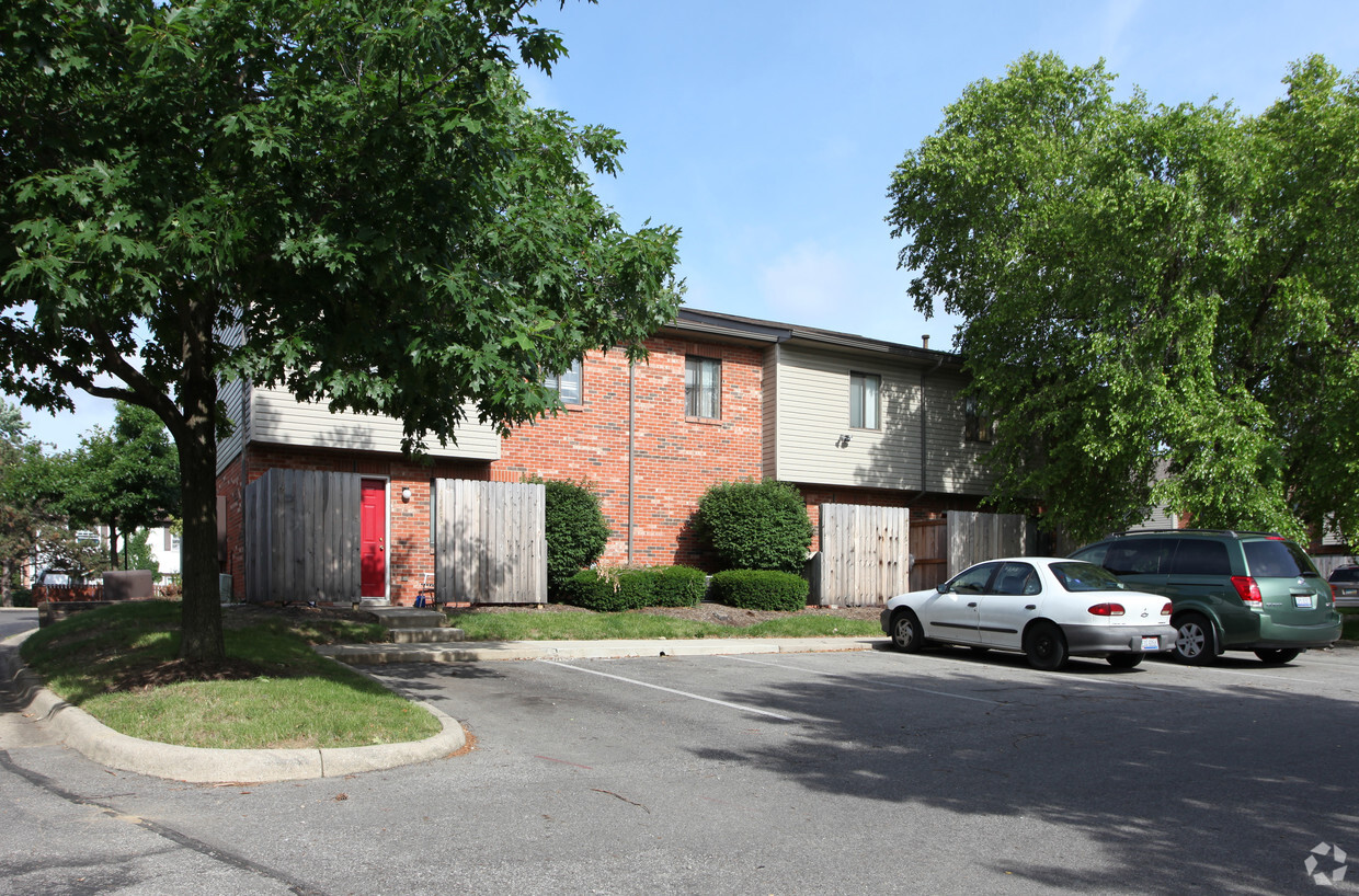 Foto del edificio - Lincoln Green Apartments