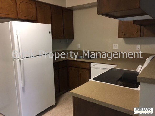 Building Photo - 14015 61st Pl W
