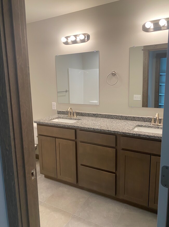 Foto del edificio - 1303 Fozzie Ln