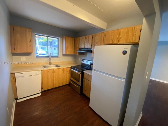 Foto del edificio - 1045 S Flagler Ave