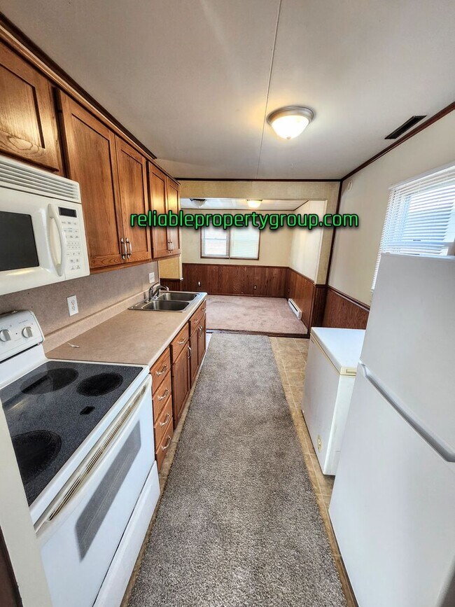 Foto del edificio - New Listing - Fort Wayne