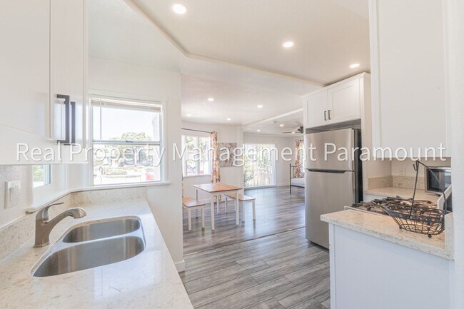 Foto del edificio - 5938 Southside Dr