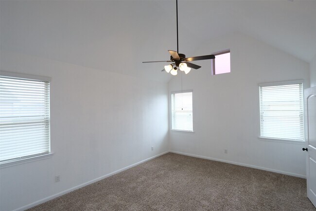 Foto del edificio - 12211 Stellano Ln