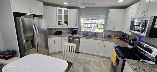 Building Photo - 9595 Halyards Ct