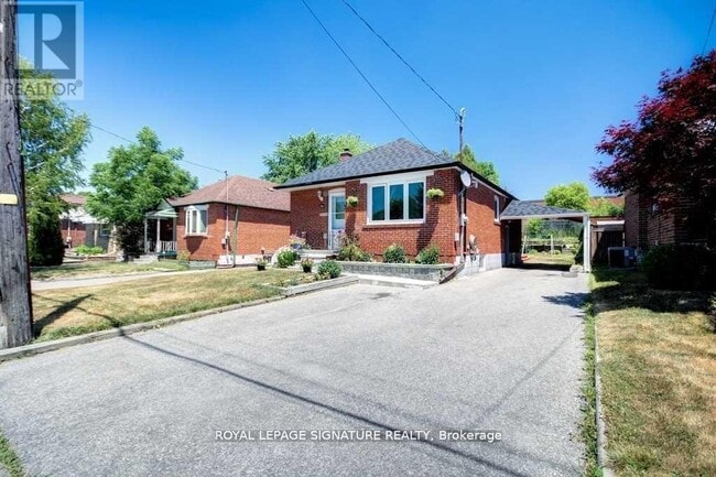 Building Photo - 111 Ellington Dr