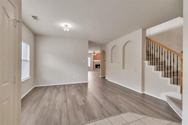 Building Photo - 3309 Hoover Dr