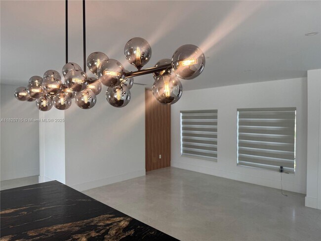 Foto del edificio - 19614 SW 133rd Ct