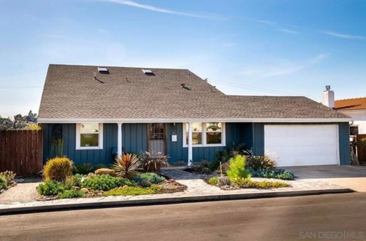 Foto principal - 7337 W Point Ave